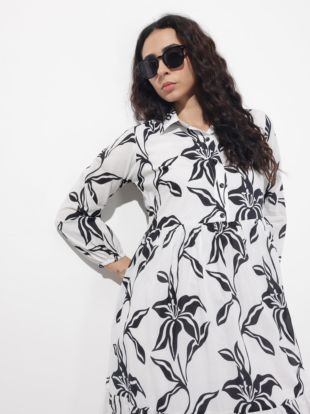 White Shirt Coller Mulmul Linning Cotton Dress