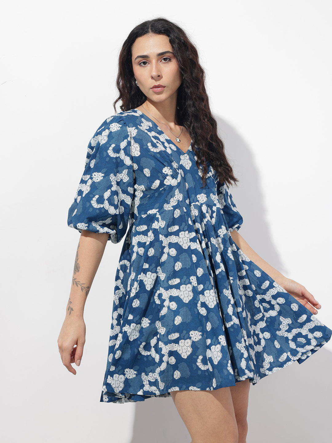 Blue V-Neck Short Bell Sleeves Mini Cotton Dress