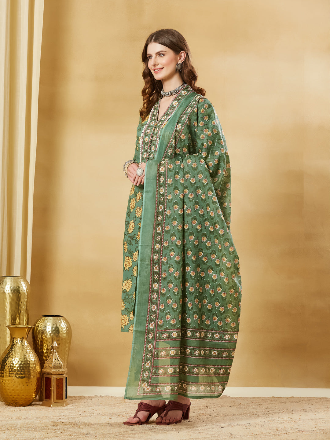 Green Floral Cotton Kurta Sets With Dupatta