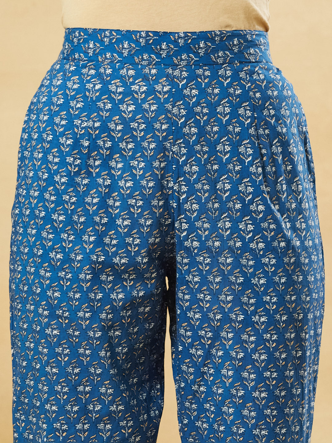 Blue Floral Cotton Kurta Sets With Dupatta