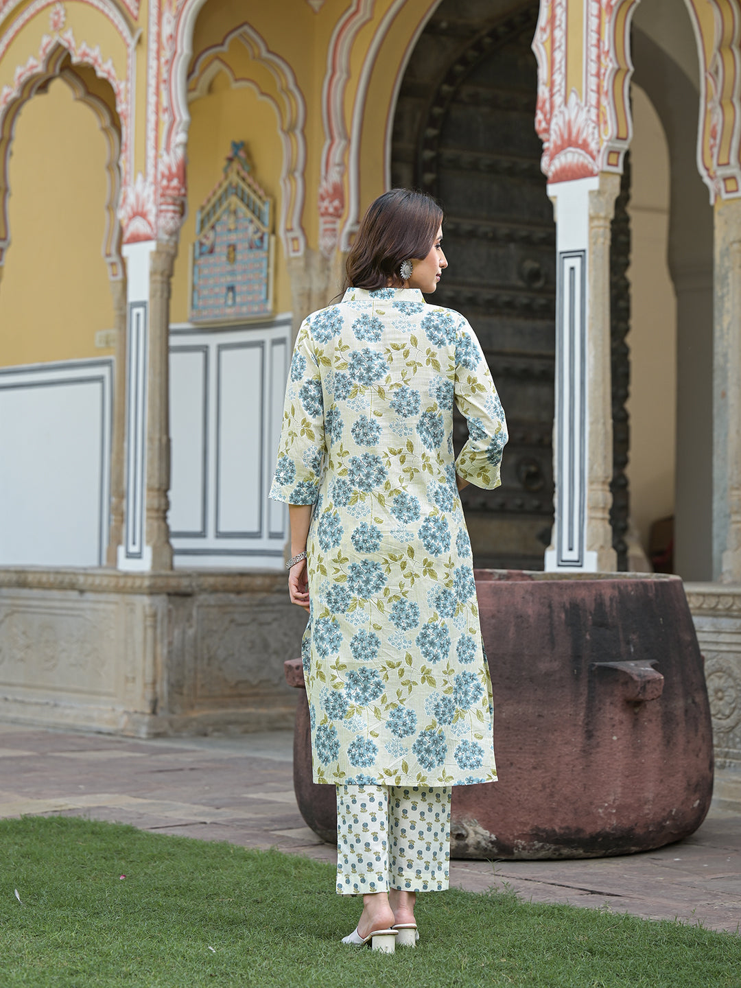 Green Floral Print Pure Cotton Straight Kurta with Trouser