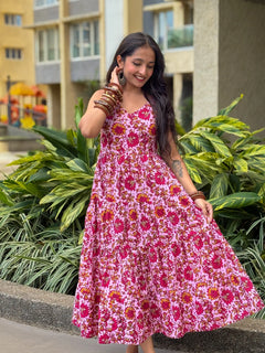 Too Pretty In Pink Shoulder Strapes Fit & Flared Cotton Dress