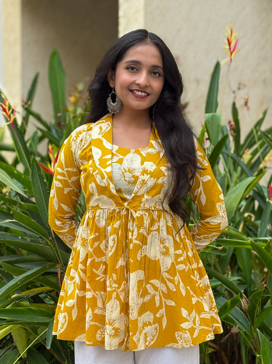 Mustard Lepal Coller Peplum Top