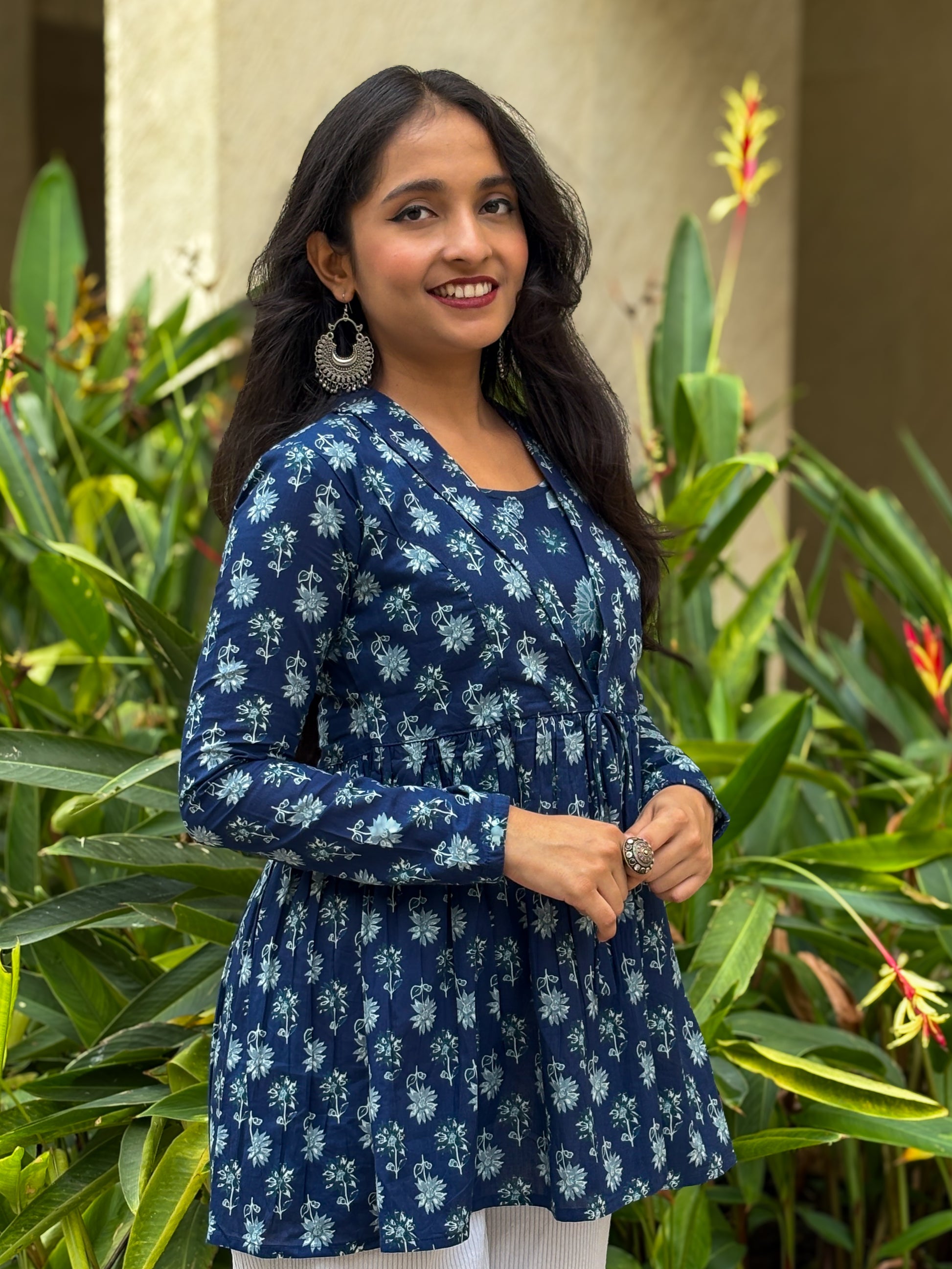 Blue Lepal Coller Peplum Top