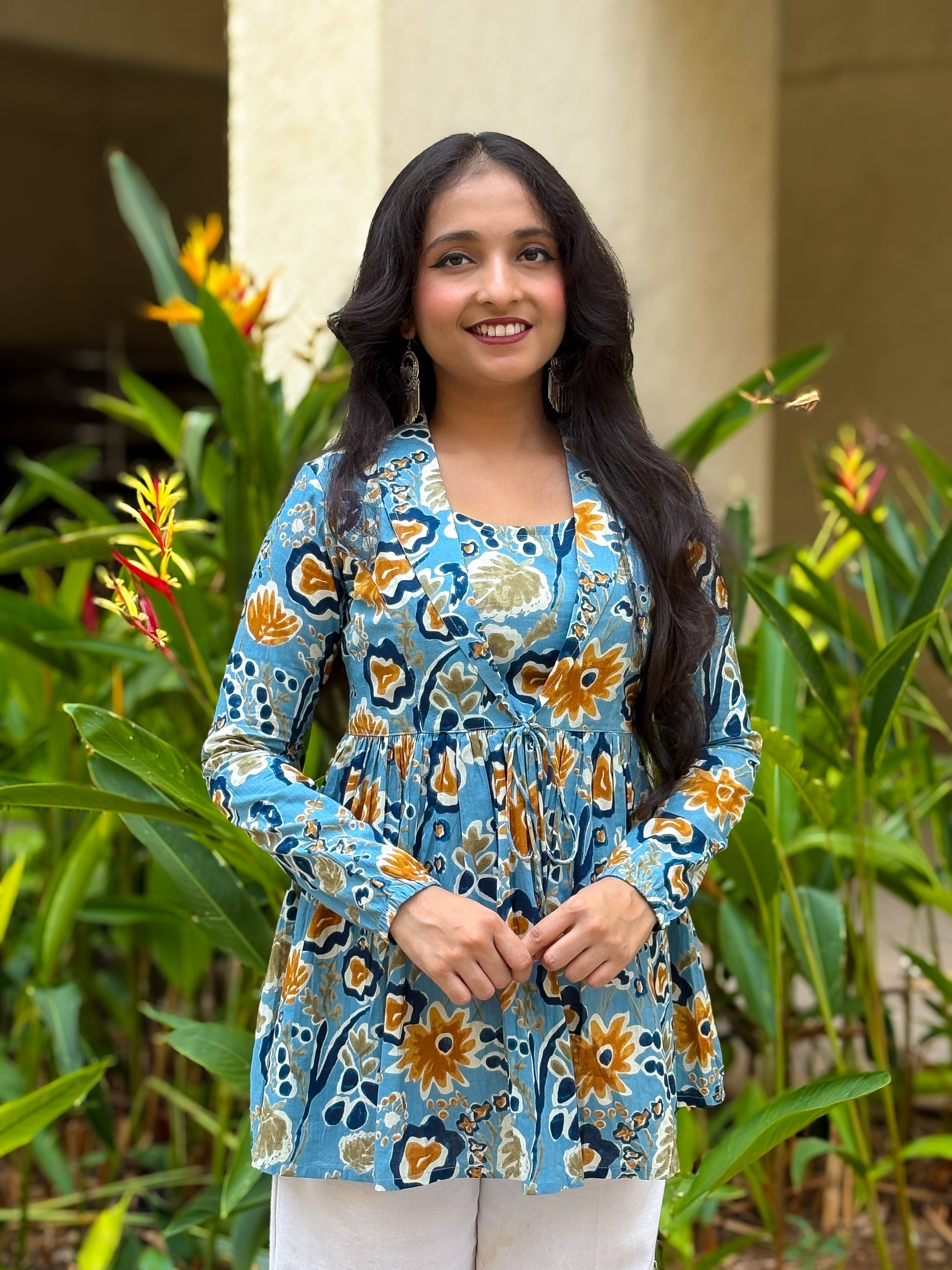 Sky Blue Lepal Coller Peplum Top