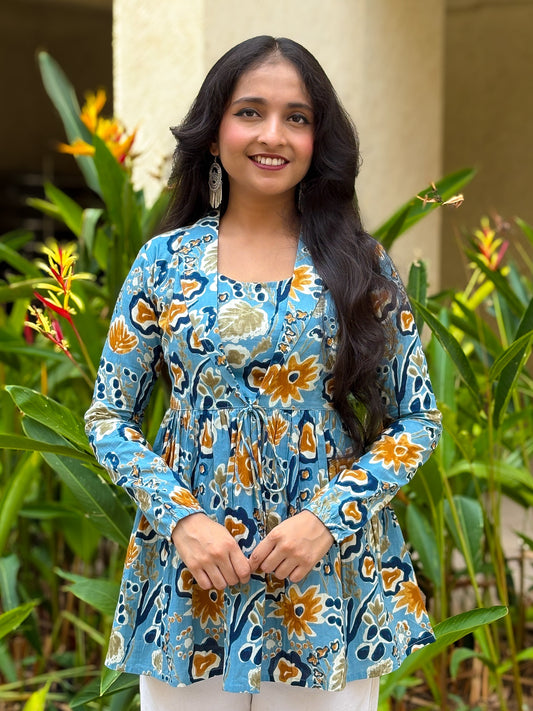 Sky Blue Lepal Coller Peplum Top