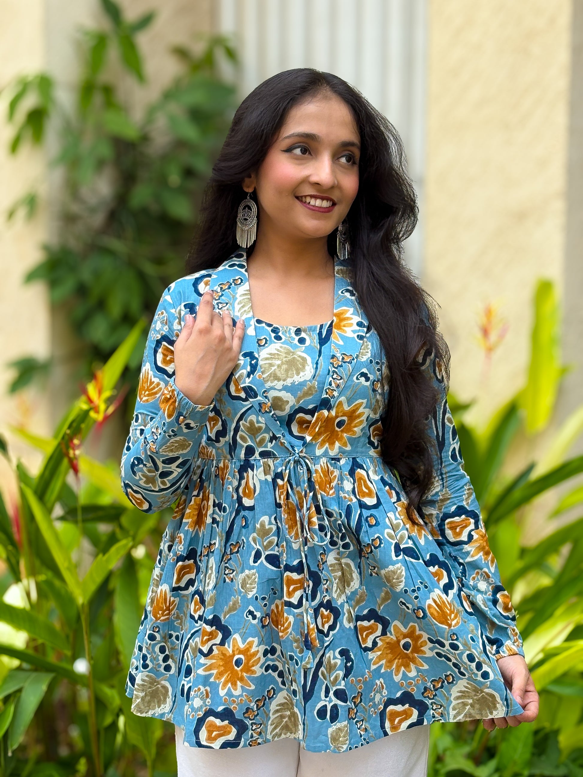 Sky Blue Lepal Coller Peplum Top