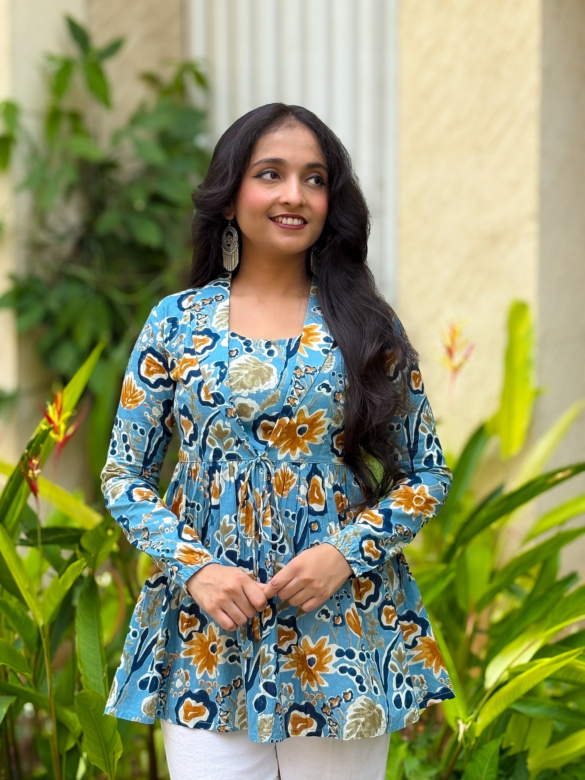 Sky Blue Lepal Coller Peplum Top