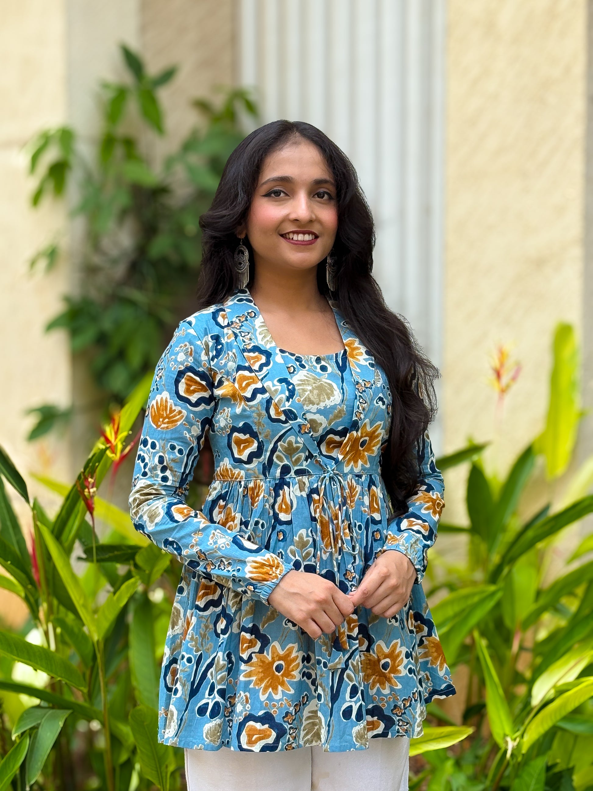 Sky Blue Lepal Coller Peplum Top