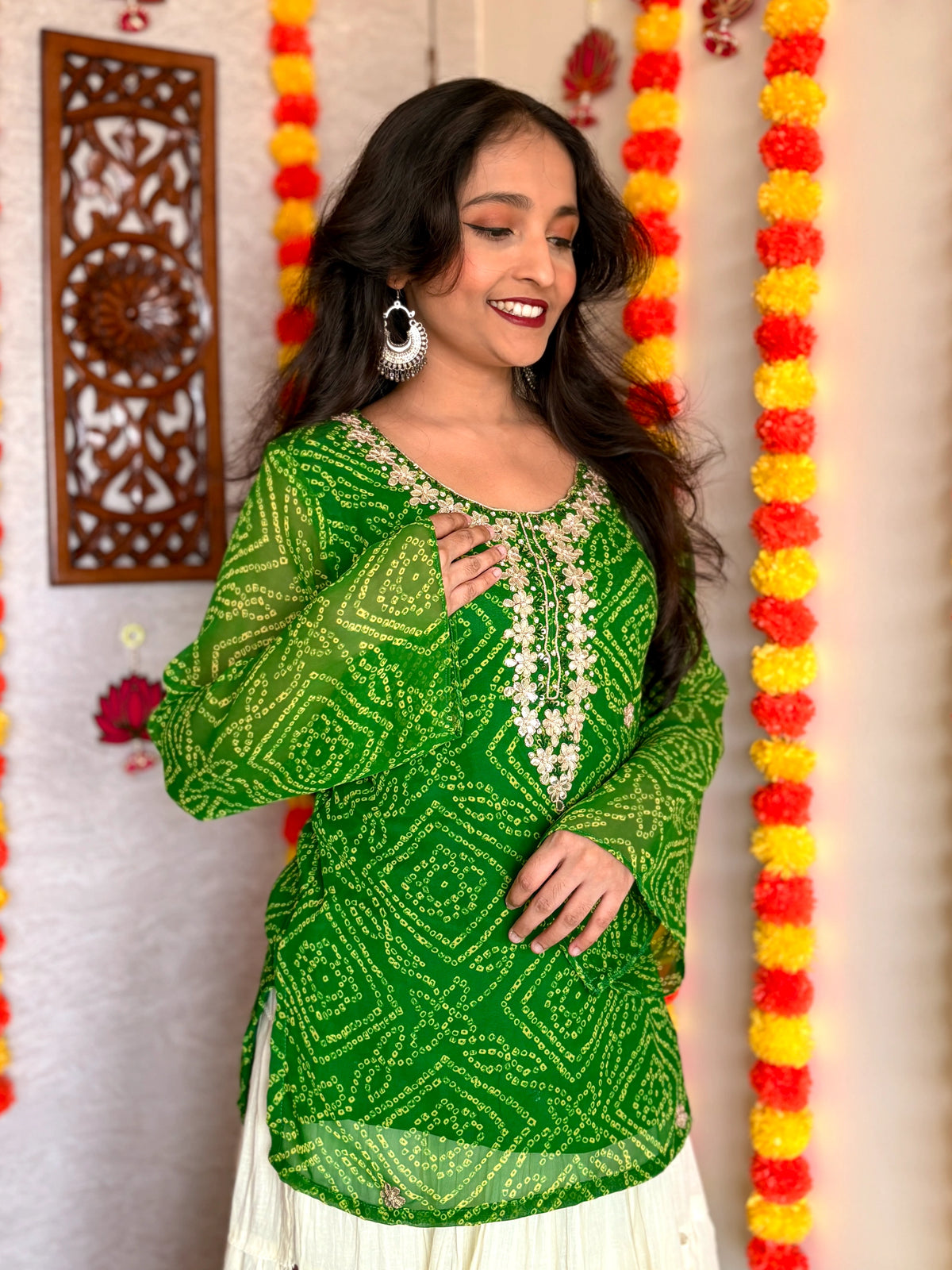Green Round Neck Georgette Bandhani Print Top