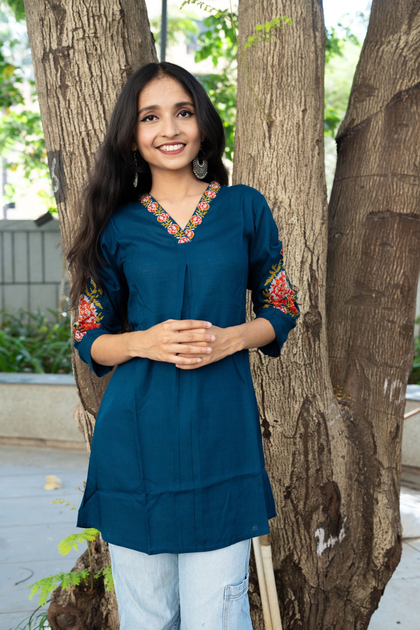 Rosy Petals Embroidered Neckline and Sleeves Kurta – Blue