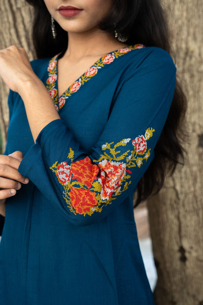 Rosy Petals Embroidered Neckline and Sleeves Kurta – Blue