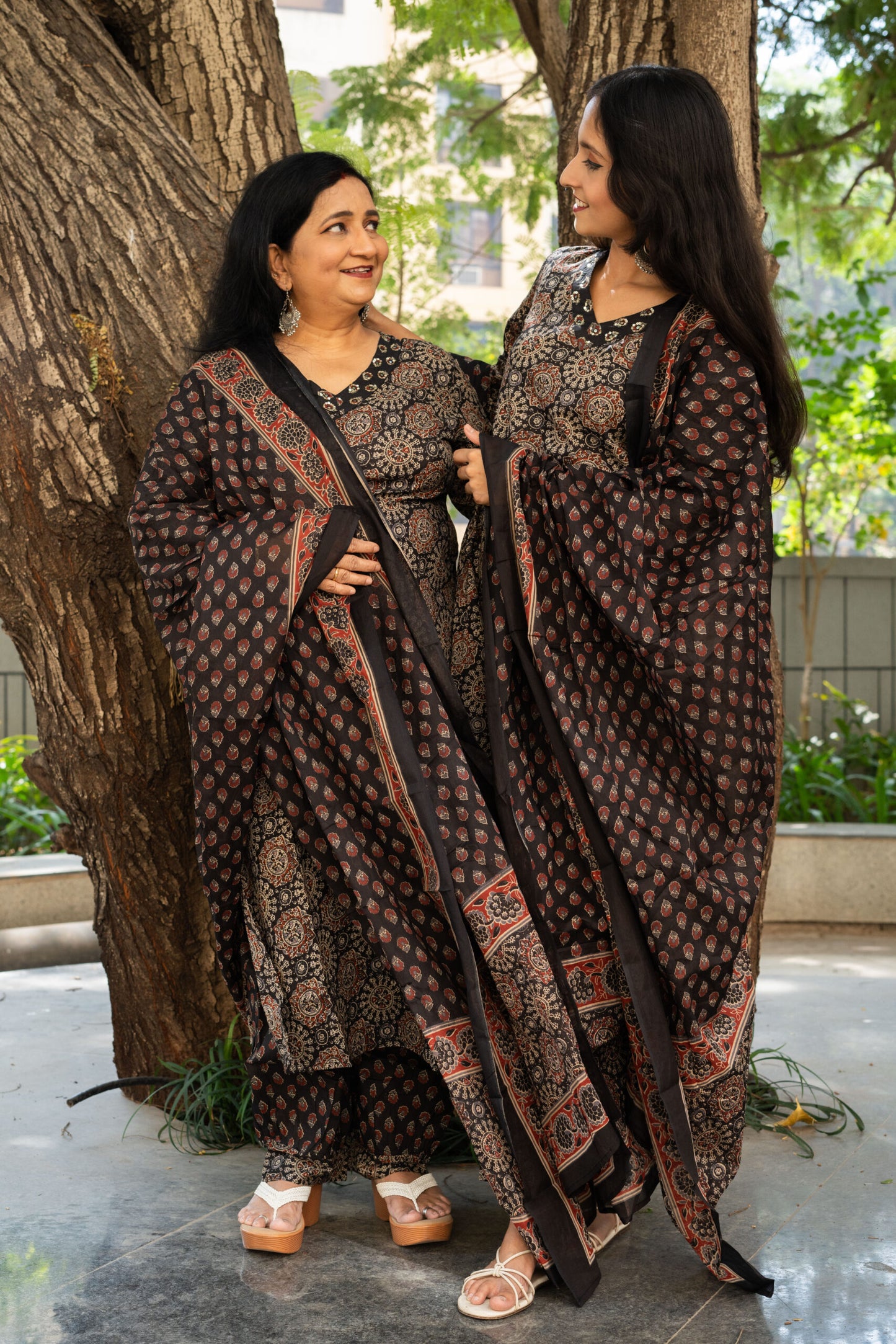 Midnight Kaleidoscope Straight Kurta Set With Dupatta