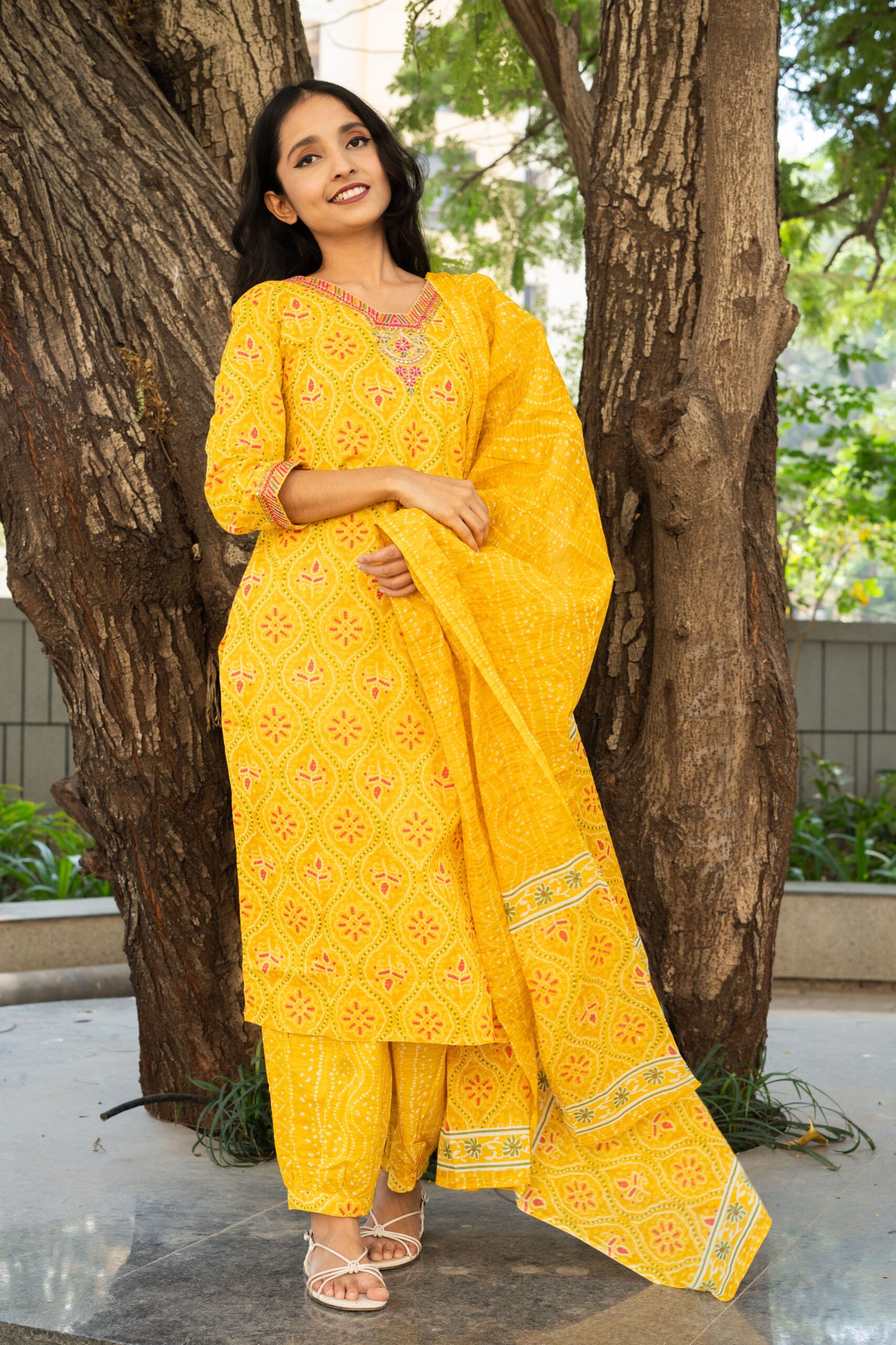 Daffodil Dreams Bandhani Straight Kurta Set With Dupatta