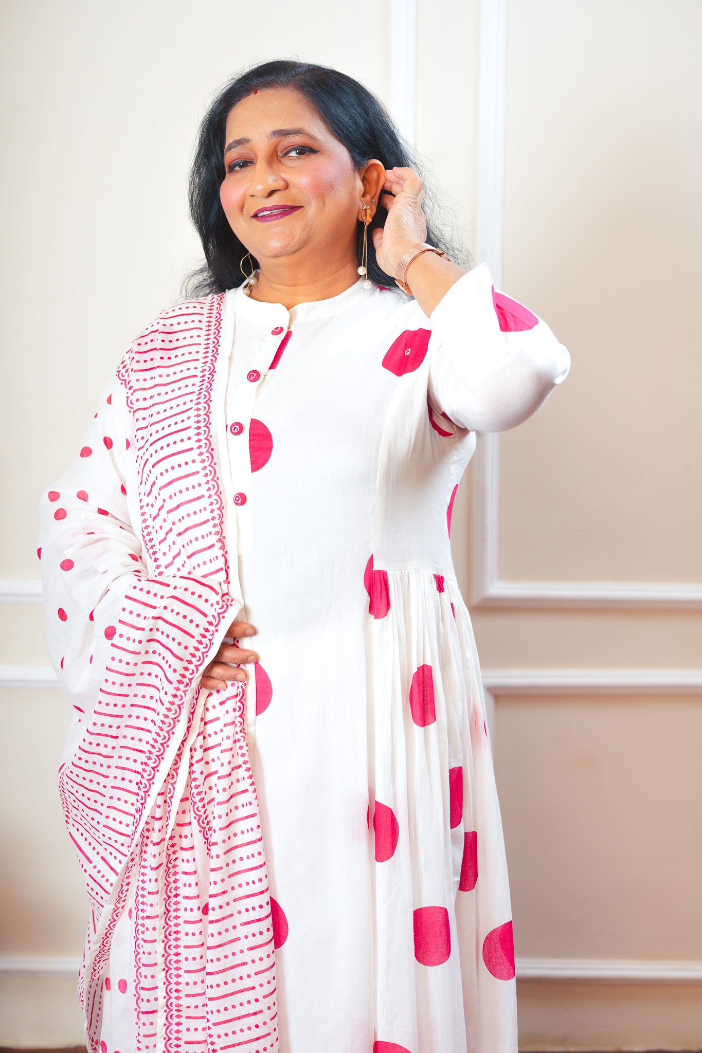 Polka Dazzle Kurta Set With Dupatta