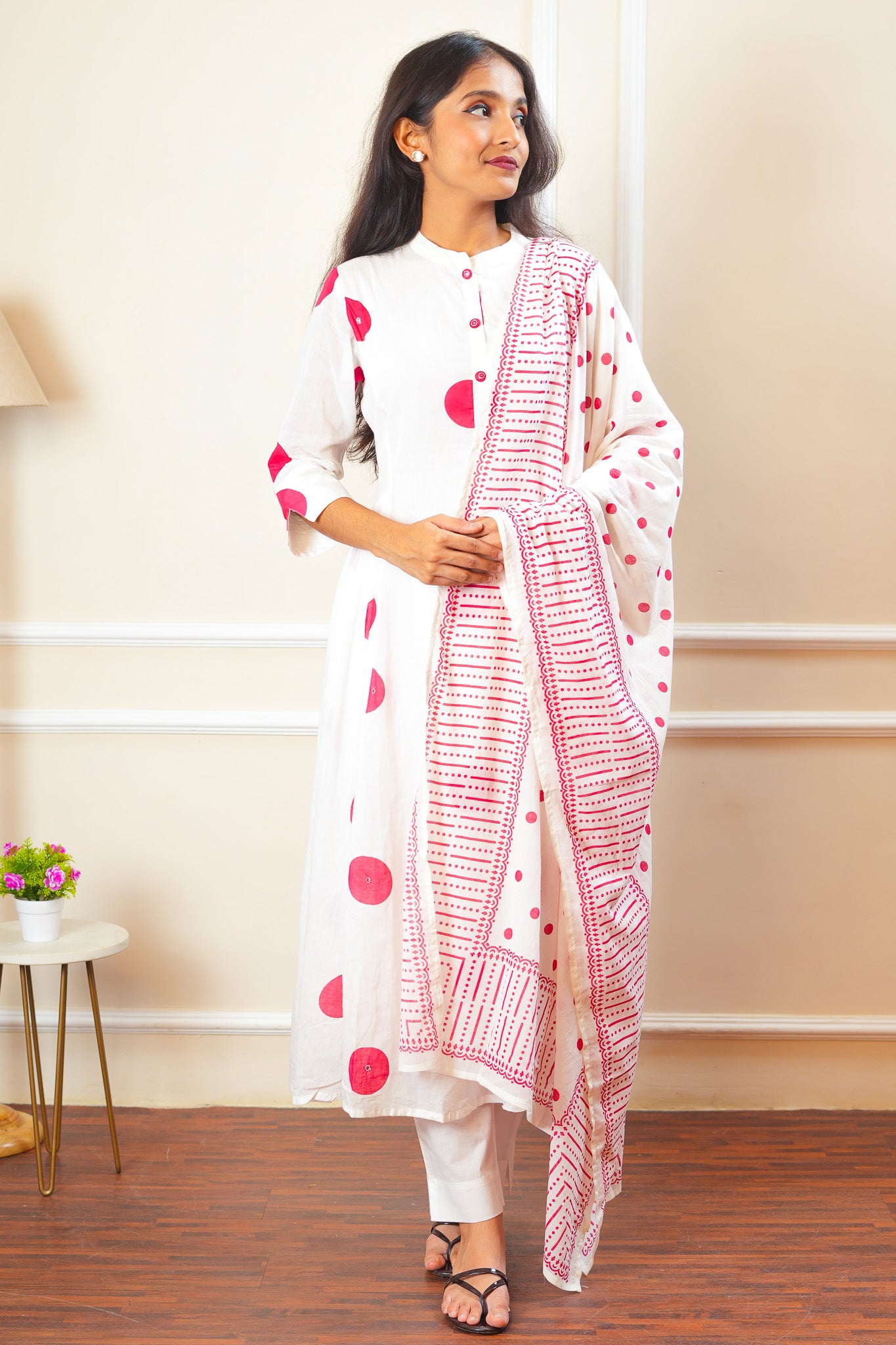 Polka Dazzle Kurta Set With Dupatta