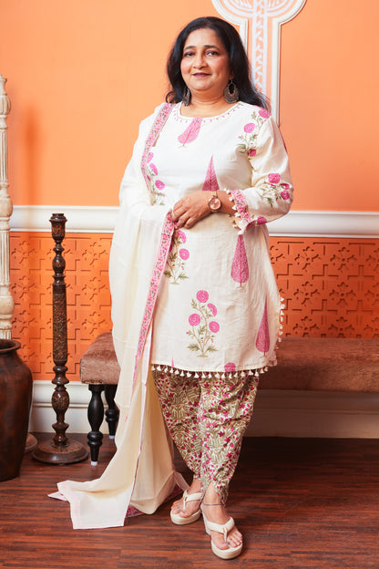 Floral Whispers Dhoti Kurta Set With Dupatta