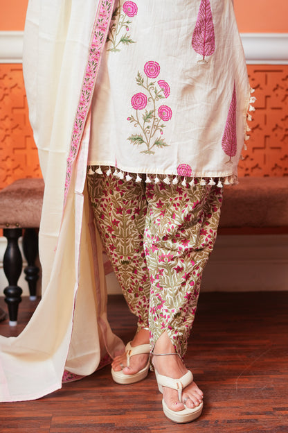 Floral Whispers Dhoti Kurta Set With Dupatta