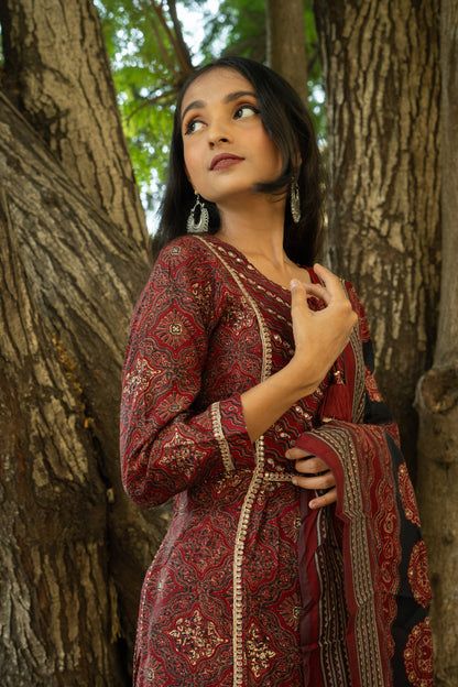 Rusty Regalia Printed Kurta Set With Dupatta