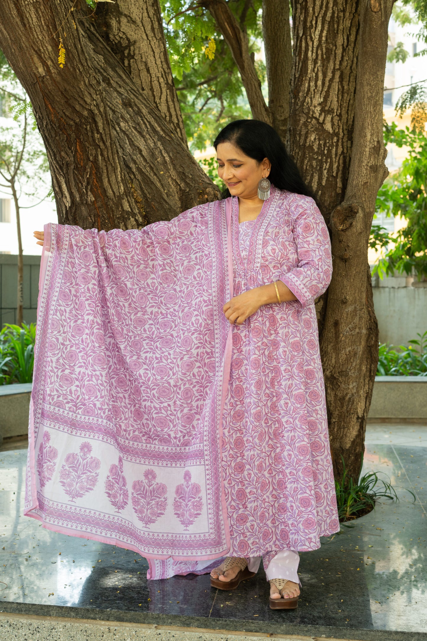 Lilac Bloom Printed Kurta Set With Dupatta