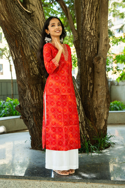 Regal Red Bandhani Printed Straight Kurti