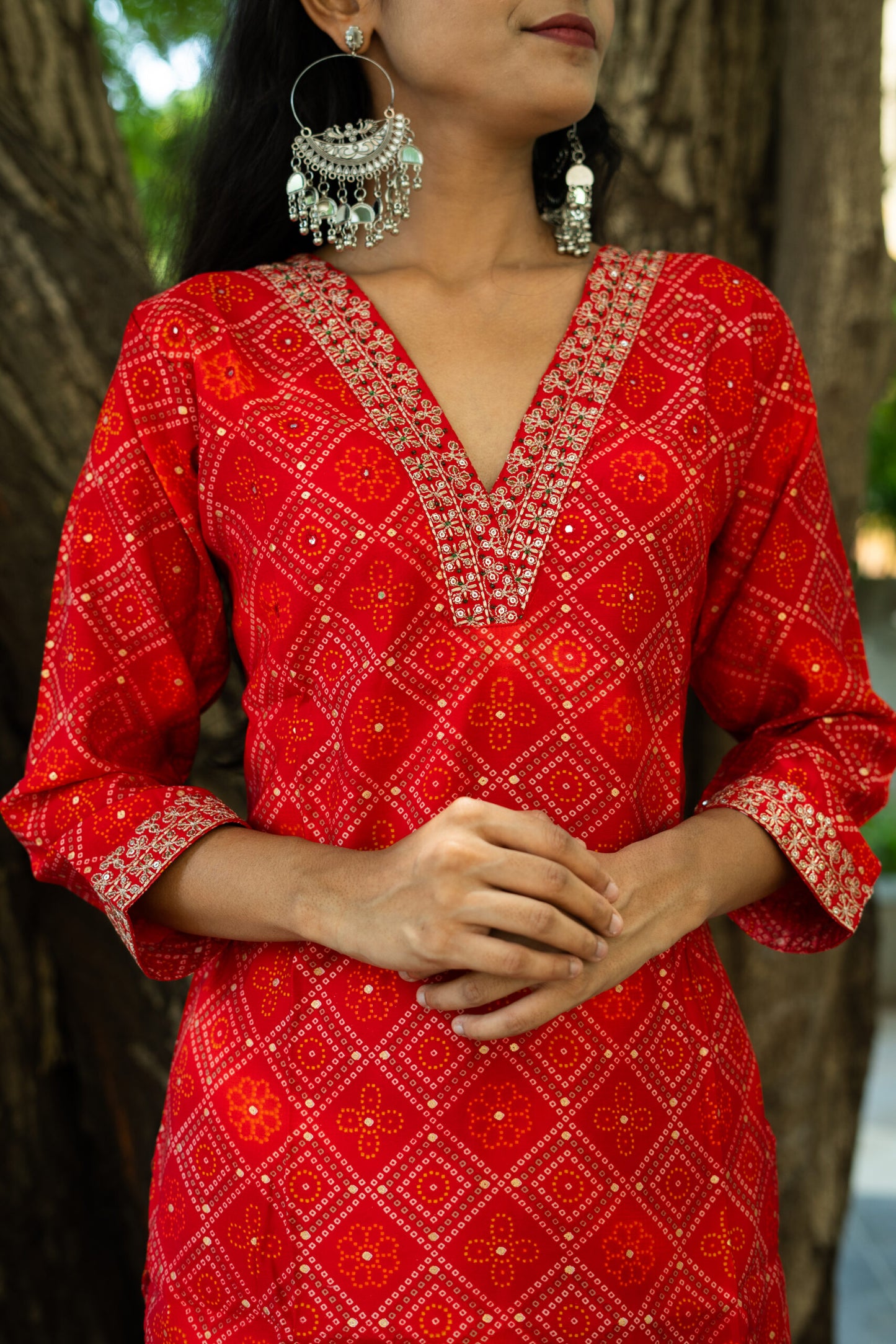 Regal Red Bandhani Printed Straight Kurti