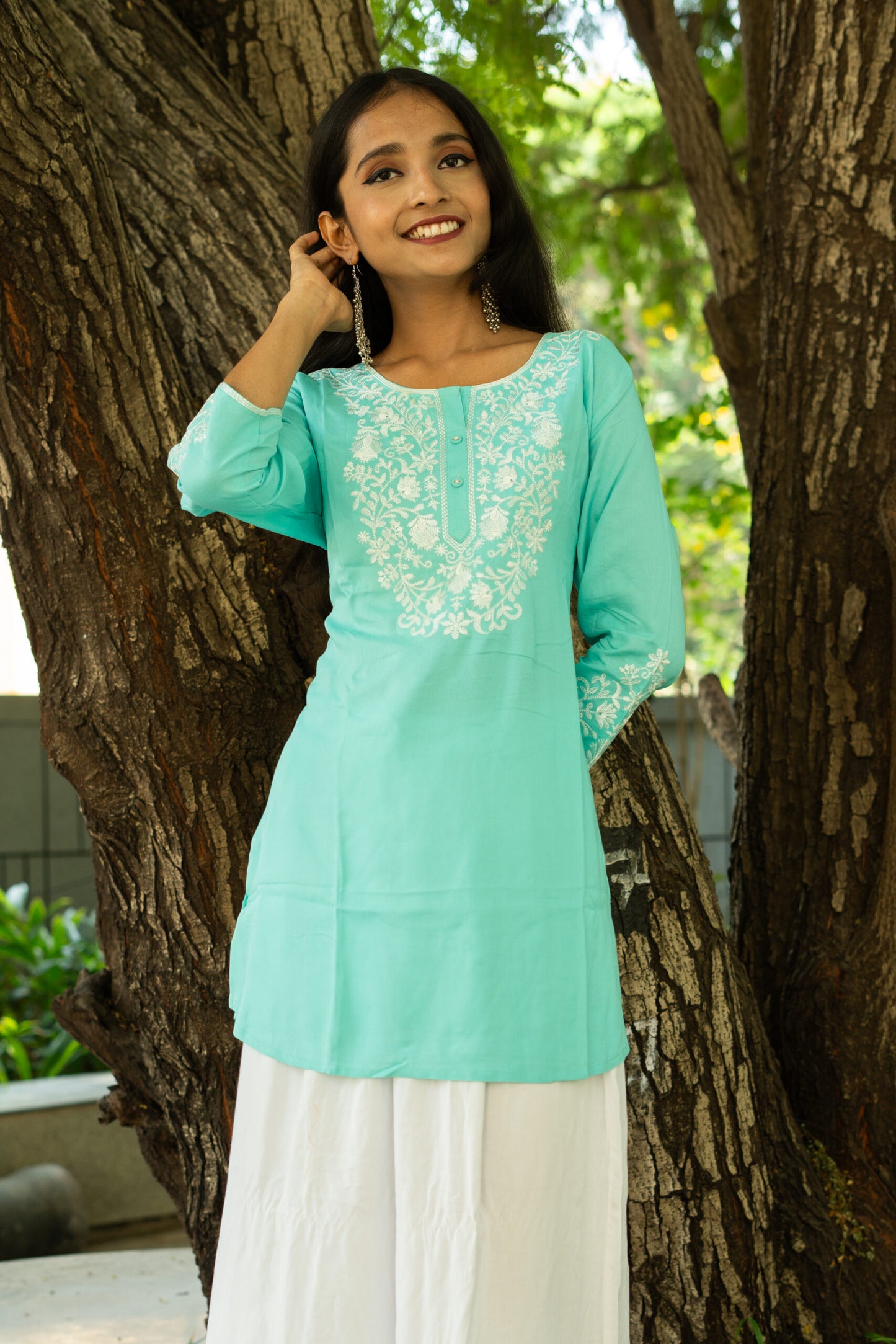 Ocean Breeze Chikankari Kurti