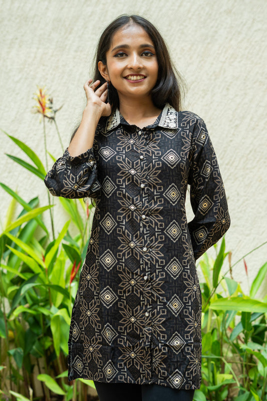 Black Bandhani Splendor Straight Kurti