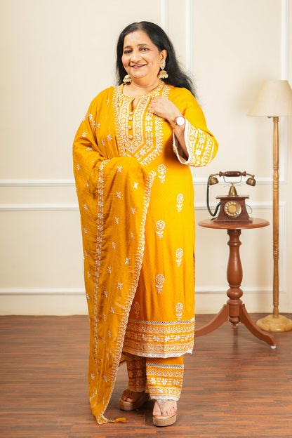 Phool Phushp Kurta Set With Dupatta - Yellow