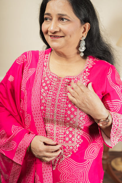 Rani's Pink Bandhej Kurta Set With Dupatta