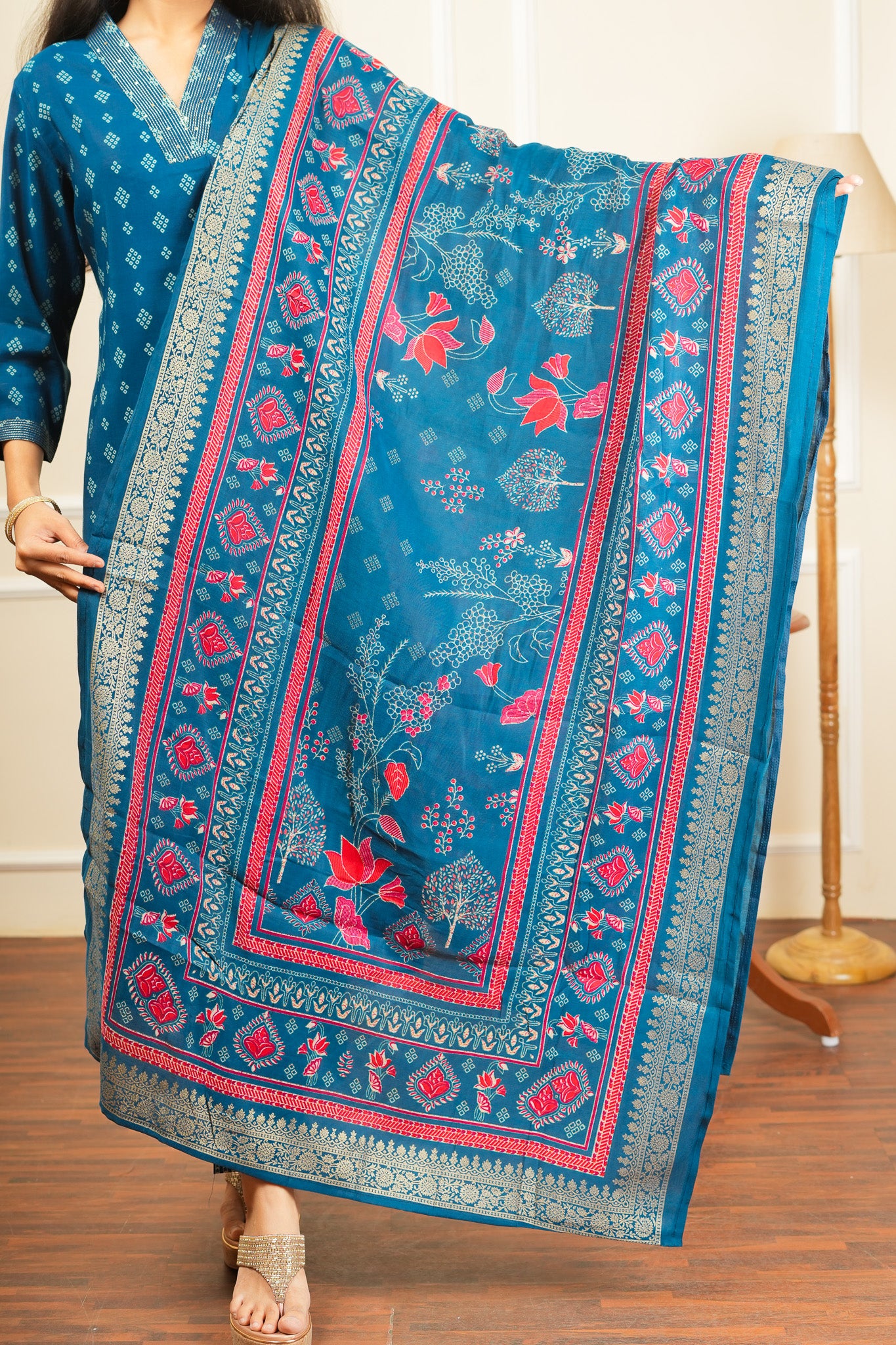 Neel Kamal Bandhani Kurta Set With Dupatta