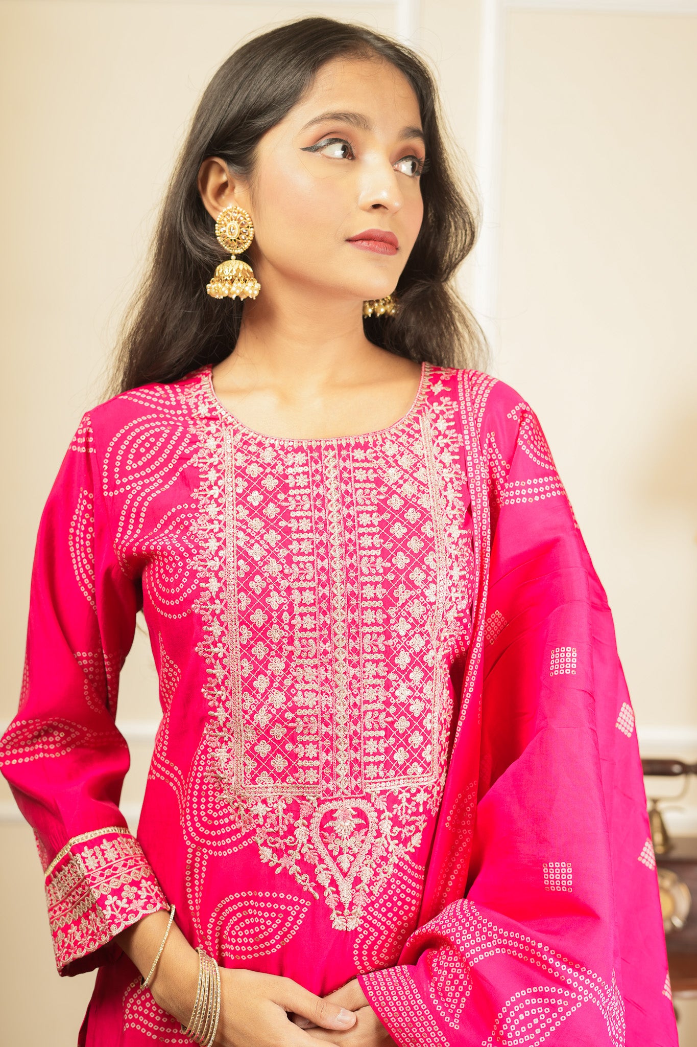 Rani's Pink Bandhej Kurta Set With Dupatta