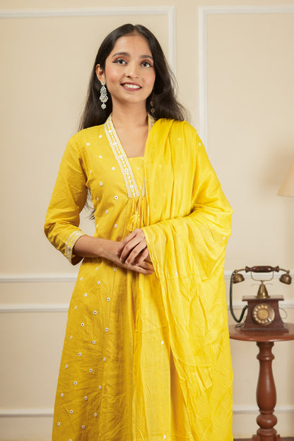 Anya Kurta Set With Dupatta - Yellow