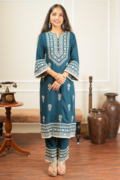 Phool Phushp Kurta Set With Dupatta - Dark Blue