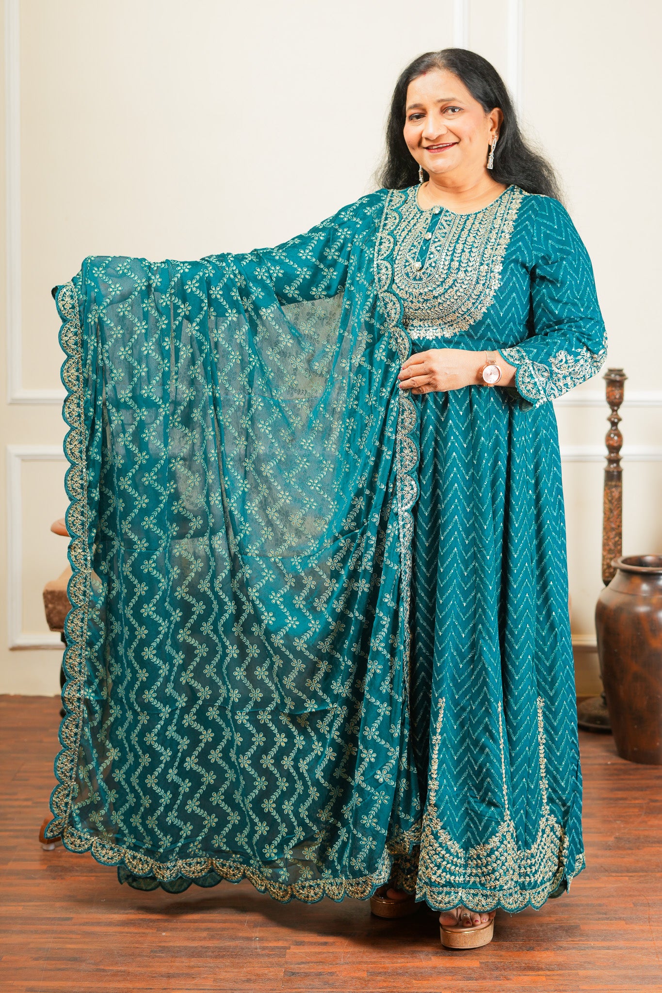 Morni Leheriya Kurta Set With Dupatta