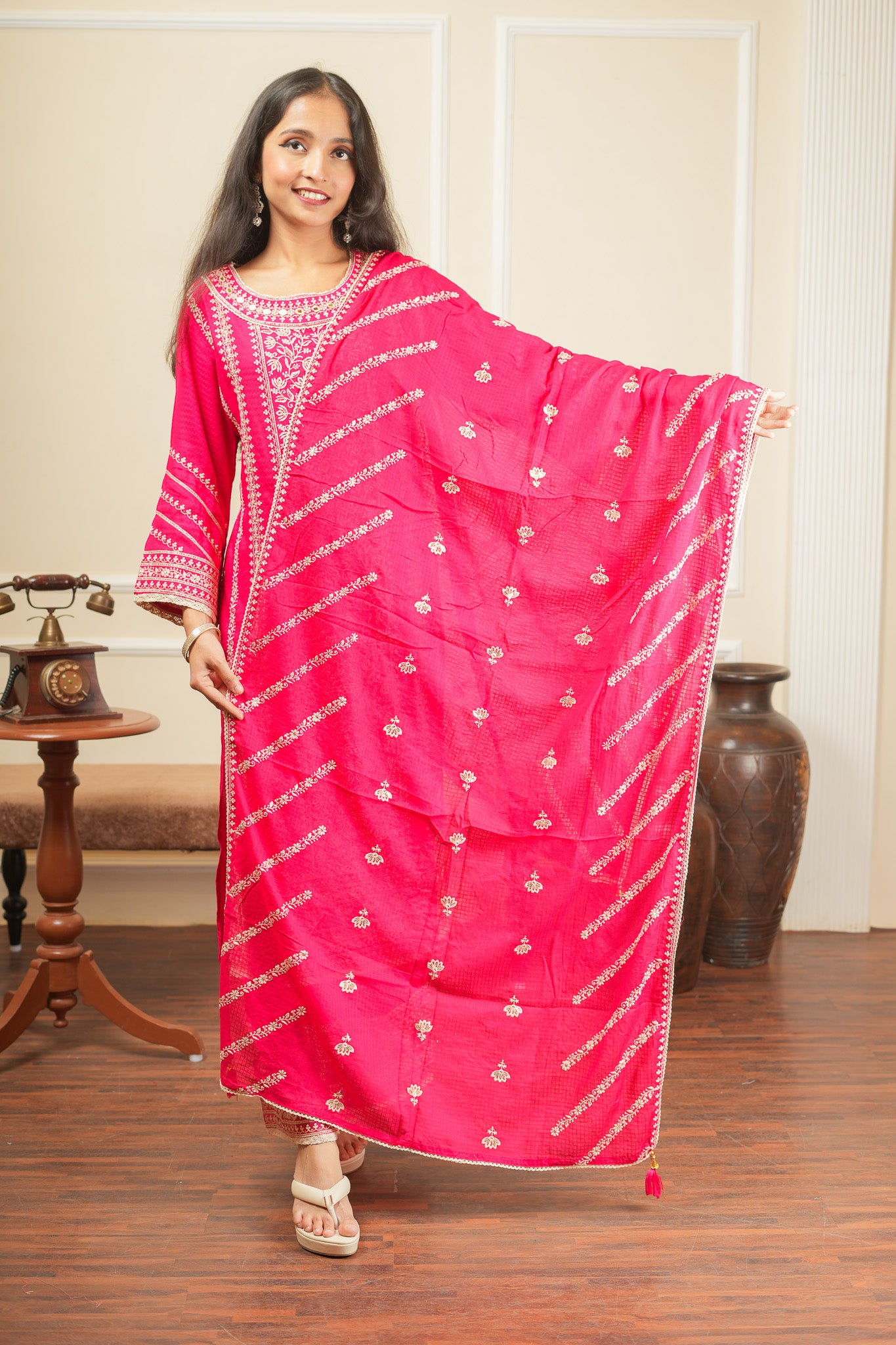 Apsara's Nirvana Kurta Set With Dupatta - Pink