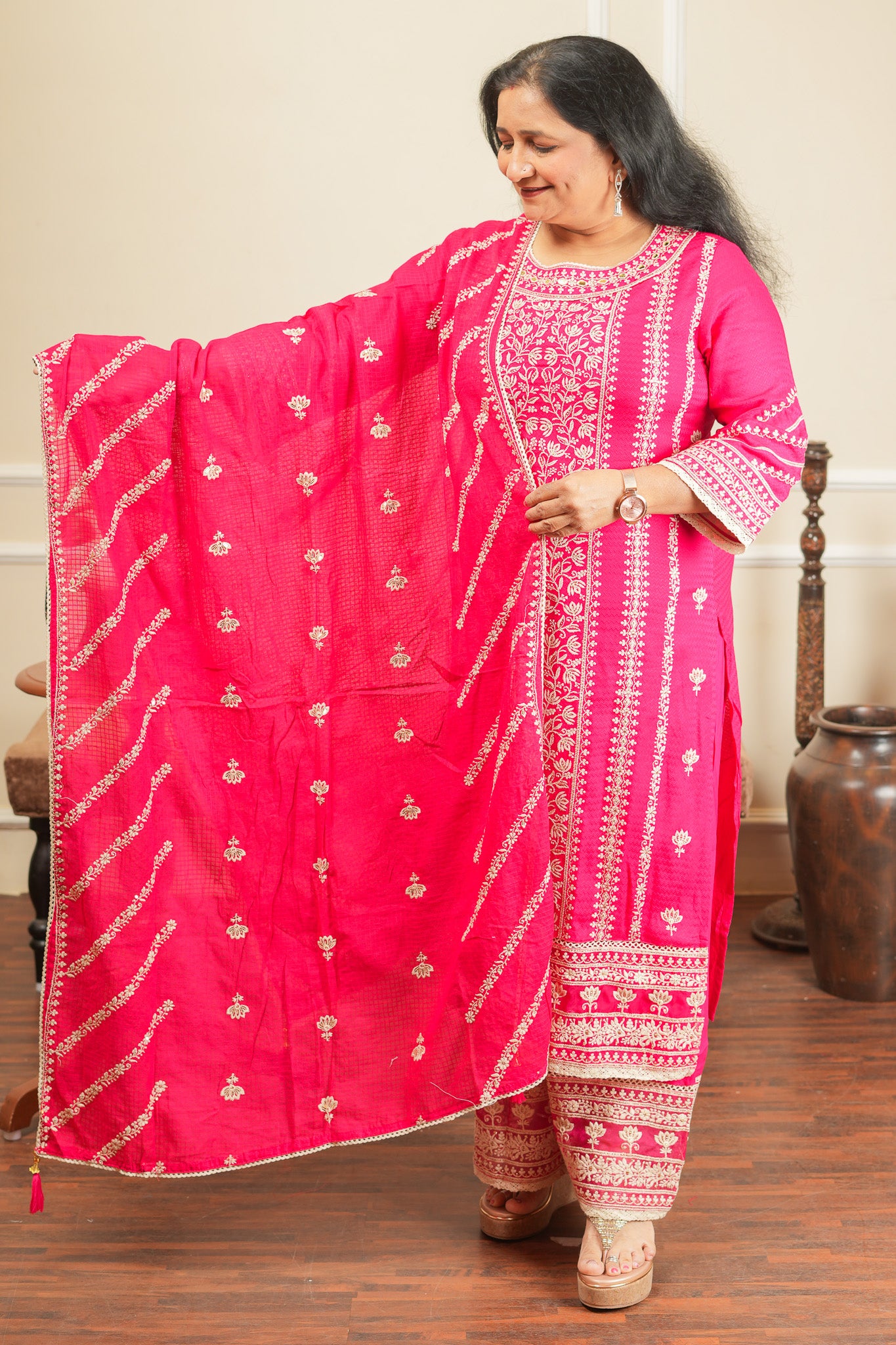 Apsara's Nirvana Kurta Set With Dupatta - Pink