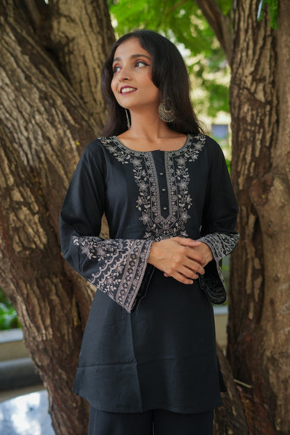 Bellflower Short Kurti - Black