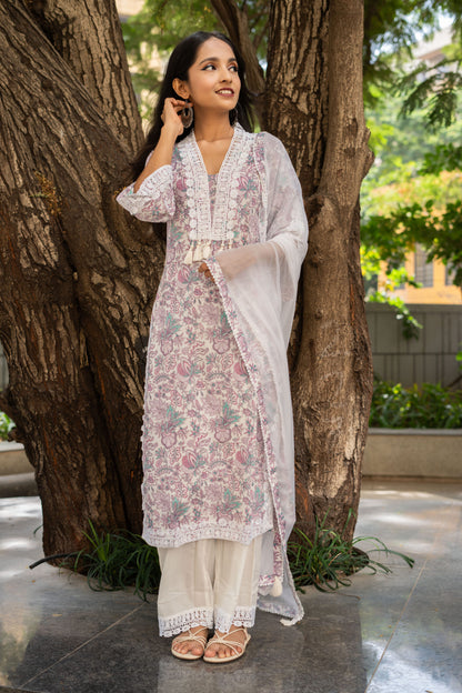 Lavender Lily Lace Straight Kurta Set With Dupatta